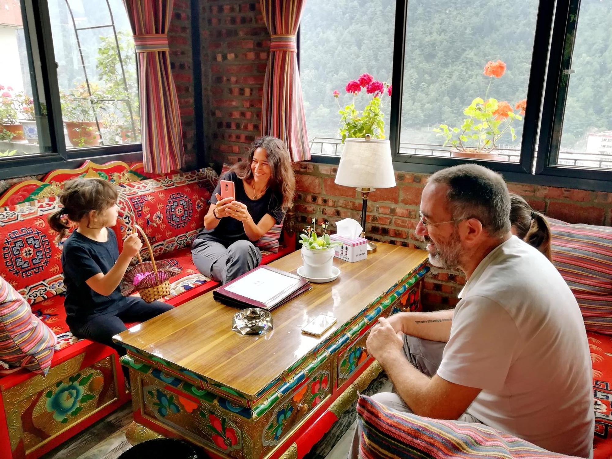 Kangding Guozhuang Nan Wu Hao Boutique Inn Kültér fotó